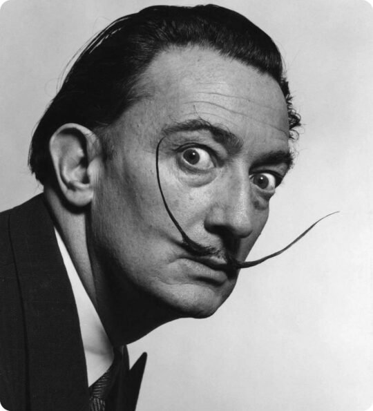 Salvador Dalí: Master of the Surreal – A Deep Dive into His Craftsmanship